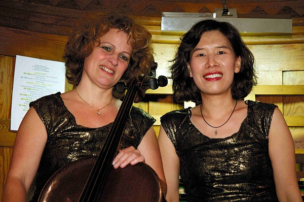 Duo Concertato: Sabine Angela Lauer und Eun-Bae Jeon (Foto: privat)